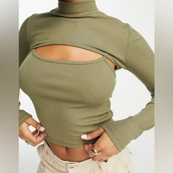 ASOS Tops - asos Stradivarius Long-Sleeve Cut Out Top | Olive Green | US 6